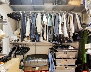 849 N Franklin Street - Photo Thumbnail 21