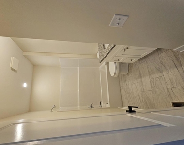 915 Partridge Circle - Photo Thumbnail 7
