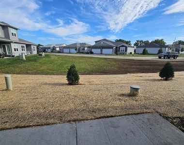 915 Partridge Circle - Photo Thumbnail 10