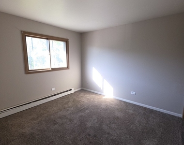 1335 Abbott Drive - Photo Thumbnail 6