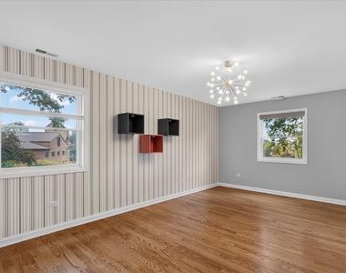 857 W Lanark Lane - Photo Thumbnail 24