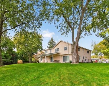 857 W Lanark Lane - Photo Thumbnail 44