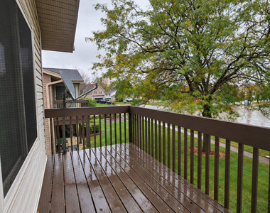 1354 Kingsbury Drive - Photo Thumbnail 10