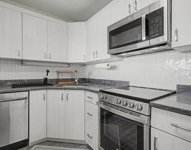 1700 E 56th Street - Photo Thumbnail 5