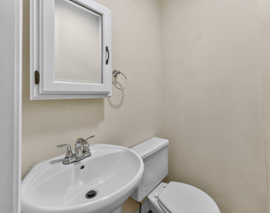 223 Ellen Street - Photo Thumbnail 16