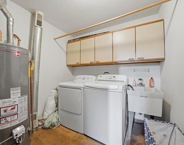 17594 Cambridge Place - Photo Thumbnail 21