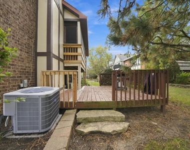 17594 Cambridge Place - Photo Thumbnail 24