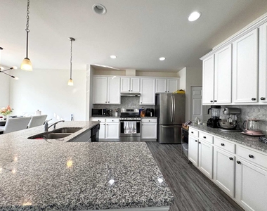 4107 Winslow Court - Photo Thumbnail 8