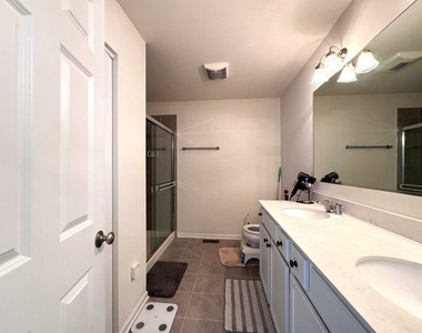 4107 Winslow Court - Photo Thumbnail 13