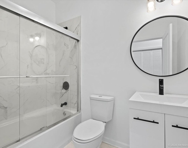 6346 S Evans Avenue - Photo Thumbnail 6