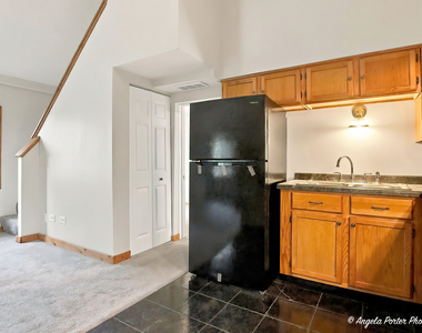 338 E Lakeview Avenue - Photo Thumbnail 10