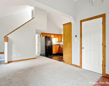 338 E Lakeview Avenue - Photo Thumbnail 6