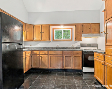 338 E Lakeview Avenue - Photo Thumbnail 9