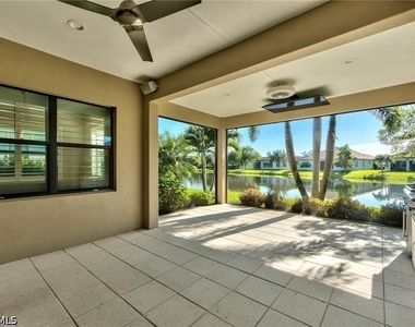 9336 Woodhurst Drive - Photo Thumbnail 23