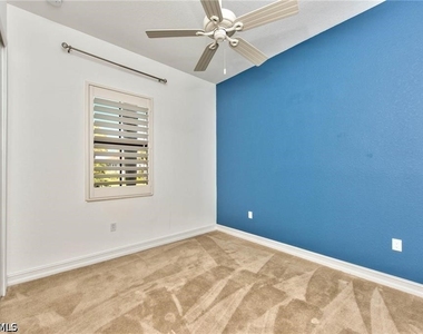 9336 Woodhurst Drive - Photo Thumbnail 17