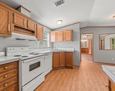 33107 Bear Branch Lane - Photo Thumbnail 7