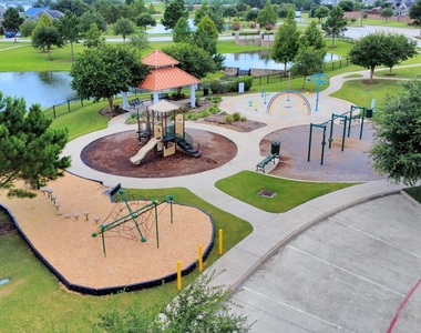 20211 Cascading Falls Boulevard - Photo Thumbnail 40