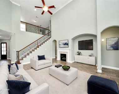 20211 Cascading Falls Boulevard - Photo Thumbnail 9