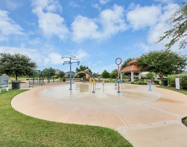 20211 Cascading Falls Boulevard - Photo Thumbnail 37