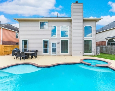 10314 Five Oaks Crossing - Photo Thumbnail 35
