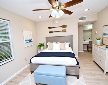 781 Country Place Drive - Photo Thumbnail 7