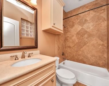 1817 Houston Avenue - Photo Thumbnail 6