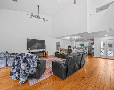 6128 Grand Boulevard - Photo Thumbnail 32