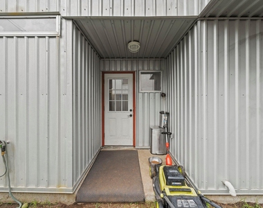 6128 Grand Boulevard - Photo Thumbnail 40