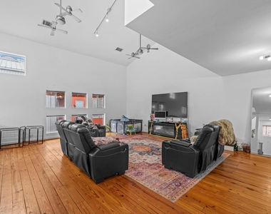 6128 Grand Boulevard - Photo Thumbnail 31