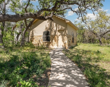 31425 Ranch Road 12 - Photo Thumbnail 17
