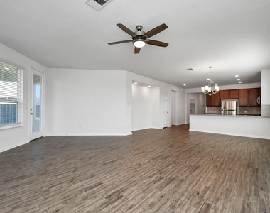 10326 Mount Winchell Drive - Photo Thumbnail 17