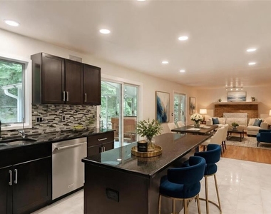 281 Kinnelon - Photo Thumbnail 16