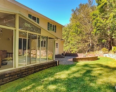 281 Kinnelon - Photo Thumbnail 8