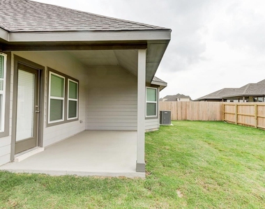 4015 Houberry Loop - Photo Thumbnail 30
