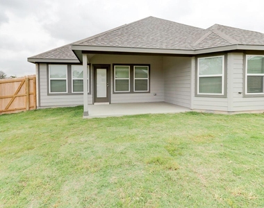 4015 Houberry Loop - Photo Thumbnail 31