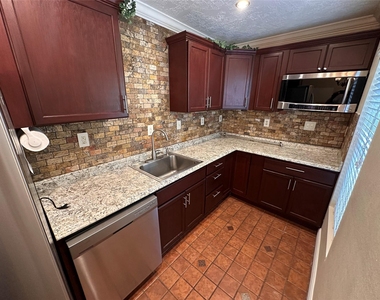 1337 Nashua Street - Photo Thumbnail 14