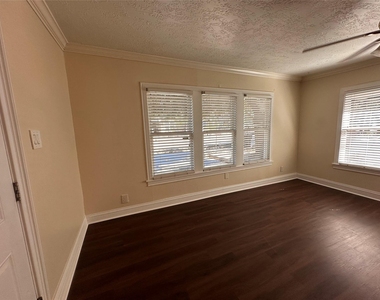 1337 Nashua Street - Photo Thumbnail 7