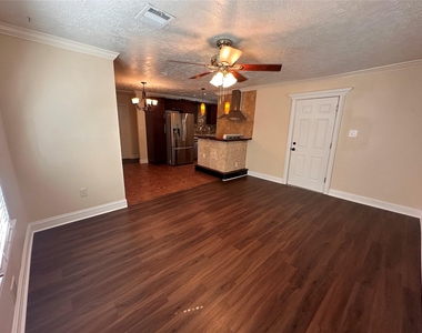 1337 Nashua Street - Photo Thumbnail 9