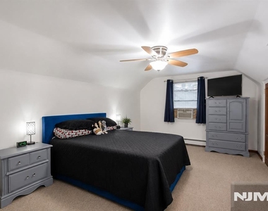 340 Saddle River - Photo Thumbnail 12