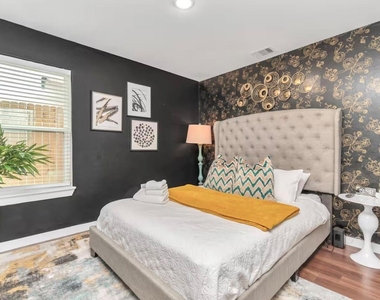 6608 Haight Street - Photo Thumbnail 9