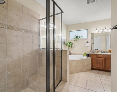 1331 Studer Street - Photo Thumbnail 12