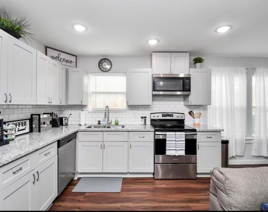 6608 Haight Street - Photo Thumbnail 1