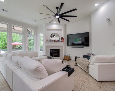 13812 N Lake Branch Lane - Photo Thumbnail 12