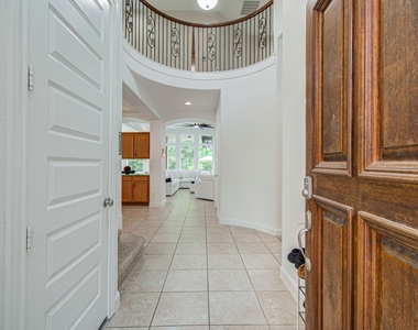 13812 N Lake Branch Lane - Photo Thumbnail 5