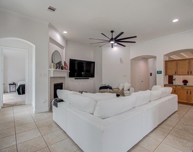 13812 N Lake Branch Lane - Photo Thumbnail 14
