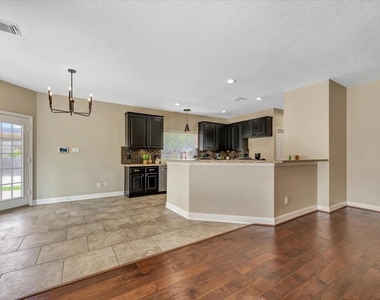 1350 Remington Crest Drive - Photo Thumbnail 5