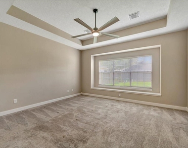 1350 Remington Crest Drive - Photo Thumbnail 10