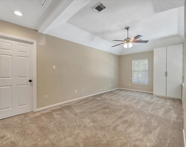 1350 Remington Crest Drive - Photo Thumbnail 23