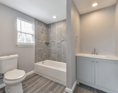 13252 Kanak Street - Photo Thumbnail 14