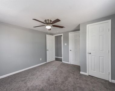 13252 Kanak Street - Photo Thumbnail 9